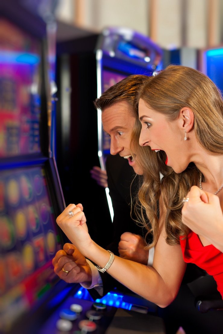 Teen Patti card game on elegantoto login with hand-ranking display